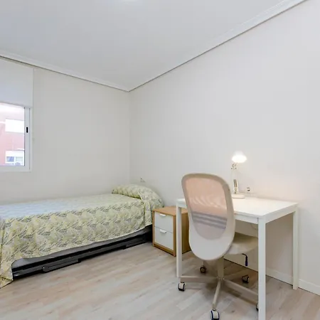 Appartamento Acogedor En Cerca De La Playa Valenza